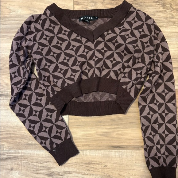 Motel Rocks Brown Patterned Crop Top - Picture 2 of 3